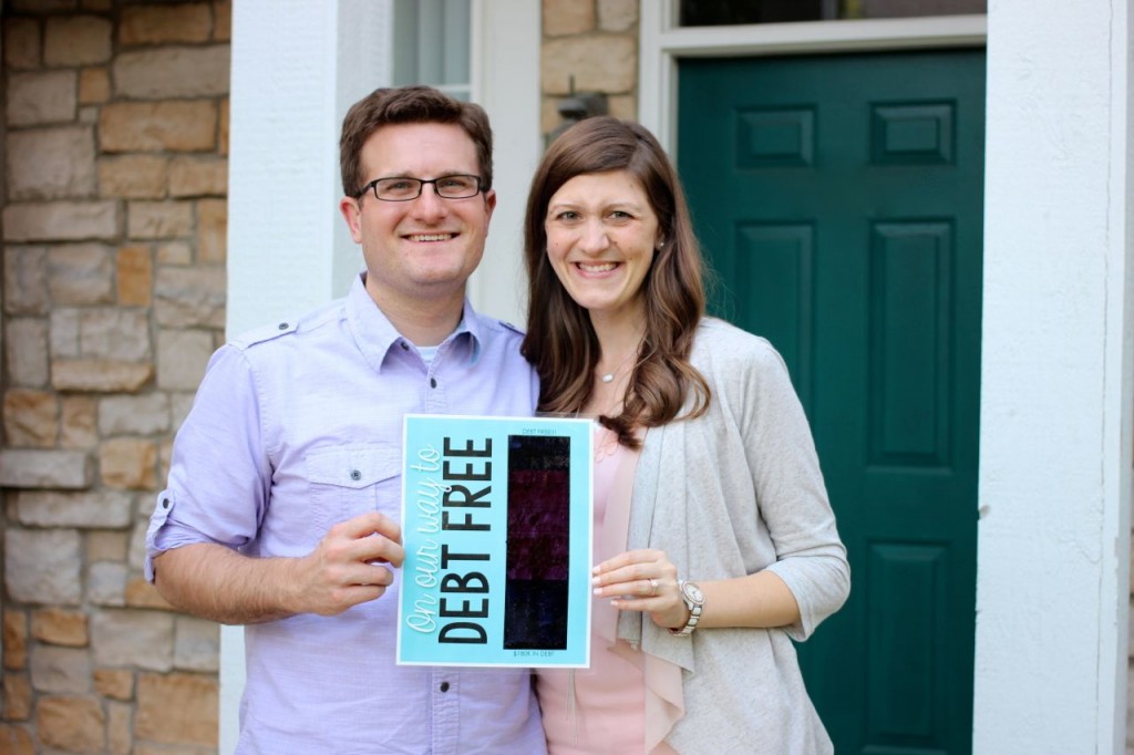 This couple paid off $180,000 in student loan debt in one year!