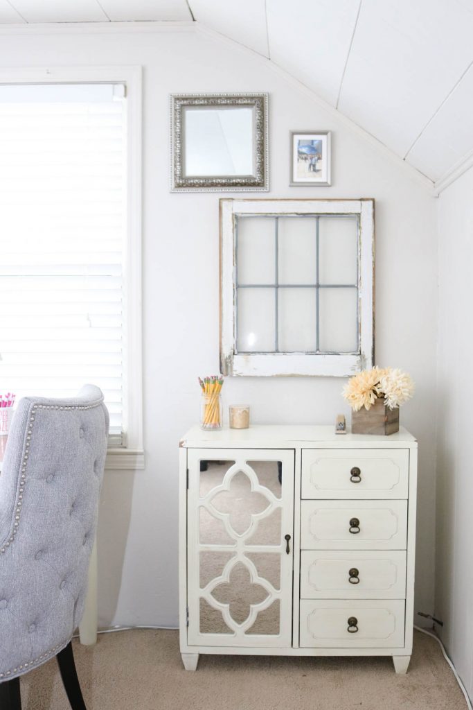 bungalow style home office - Crazy Together blog