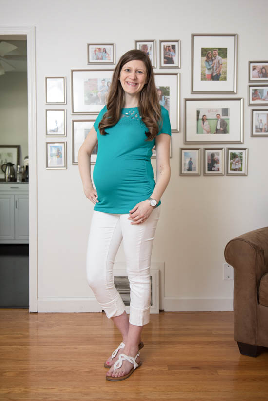 Kent Maternity Capri Skinny Jean from Lila Ryan with Meruna Maternity Mesh Detail Knit Top from Skies are Blue Maternity | June Stitch Fix Maternity Review | Crazy Together blog