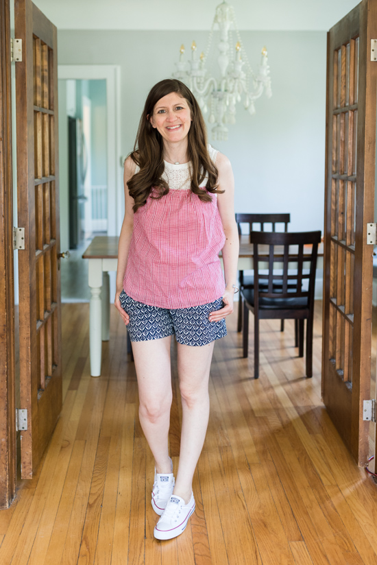 Red, White and Blue Summer Stitch Fix Review - Elsdon Crochet Trim Cotton Top from Hazel with Cindie Printed Linen Short from Level 99| 4th of July Stitch Fix | patriotic Stitch Fix | Stitch Fix clothes | Crazy Together blog