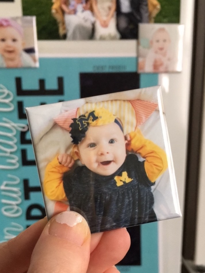 Christmas gift photo ideas | custom photo magnets | Crazy Together blog