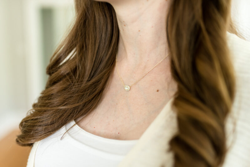 Summer 2019 Trunk Club Review featuring bump-friendly styles - Chelsea Pendant Necklace from Kendra Scott | #stitch Fix #trunkclub #fashion #maternity | Trunk Club vs. Stitch Fix Crazy Together blog