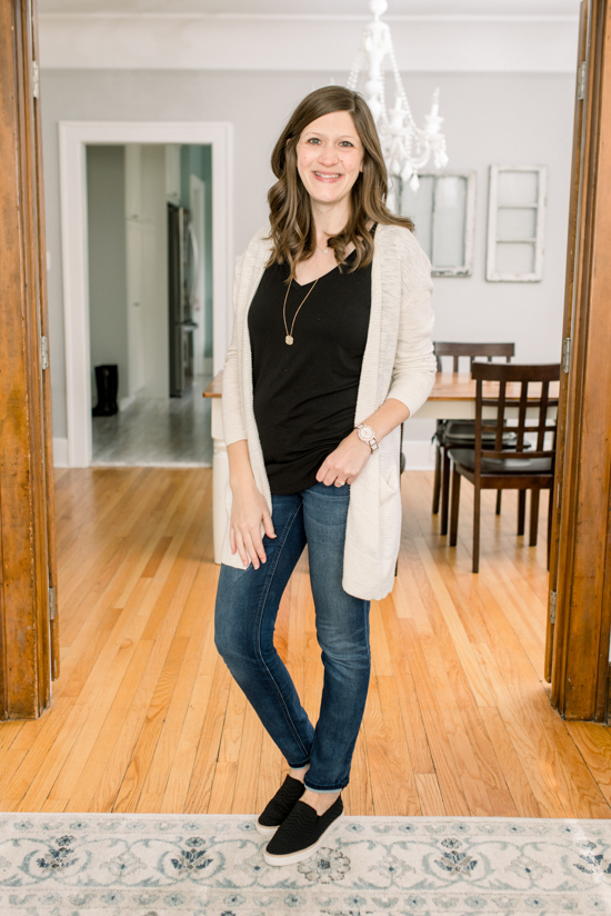 Stitch Fix review - Trumer V-Neck Knit Top from Market & Spruce with ivory Madewell cardigan