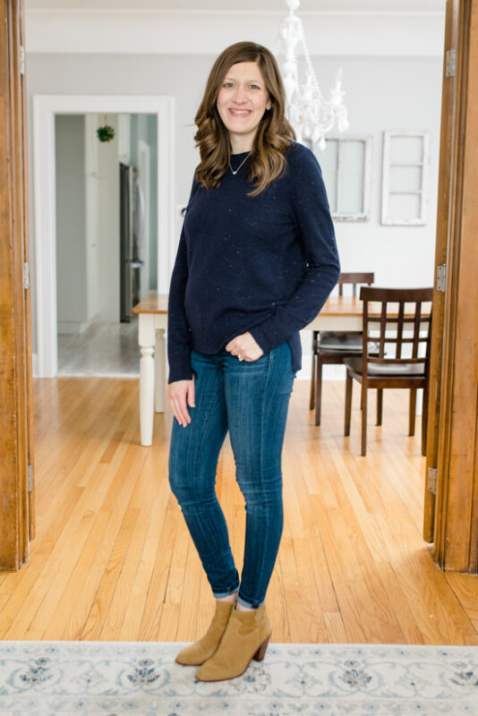 Postpartum Trunk Club Review featuring Halogen Crewneck Cashmere Sweater | Trunk Club clothes | personal styling service | #trunkclub | #winterclothes | #postpartum | #nursing | Crazy Together blog