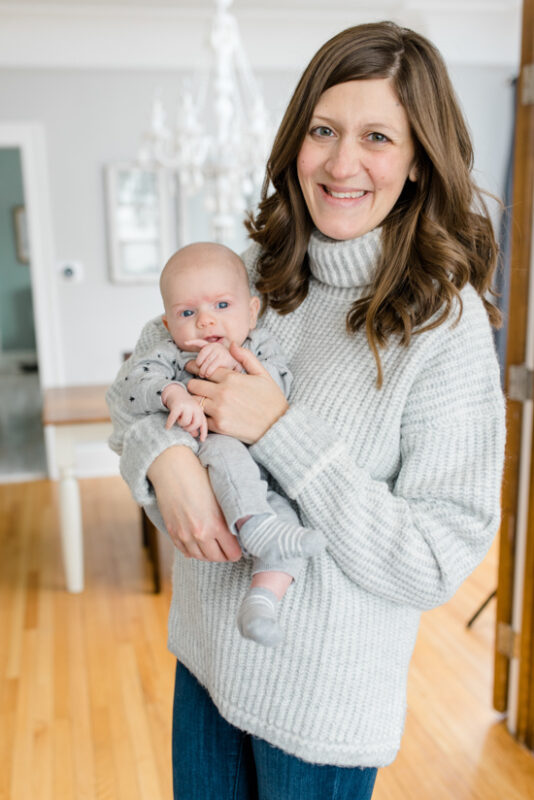 Postpartum Trunk Club Review featuring Caslon Turtleneck Sweater | Trunk Club clothes | personal styling service | #trunkclub | #winterclothes | #postpartum | #nursing | Crazy Together blog